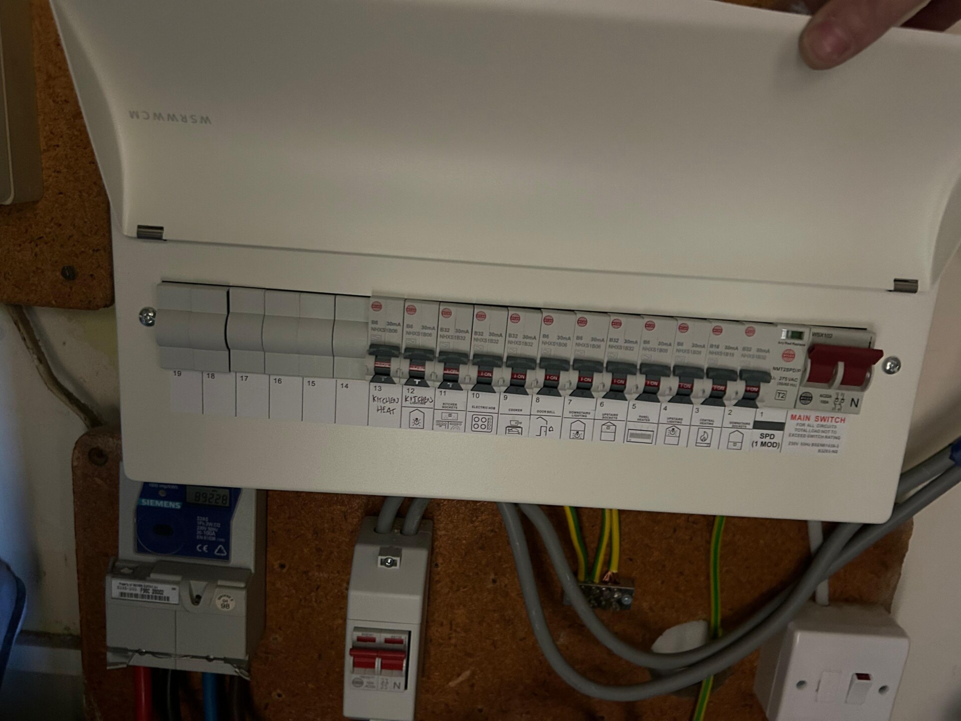 installing a brand new Wylex Consumer Unit 6