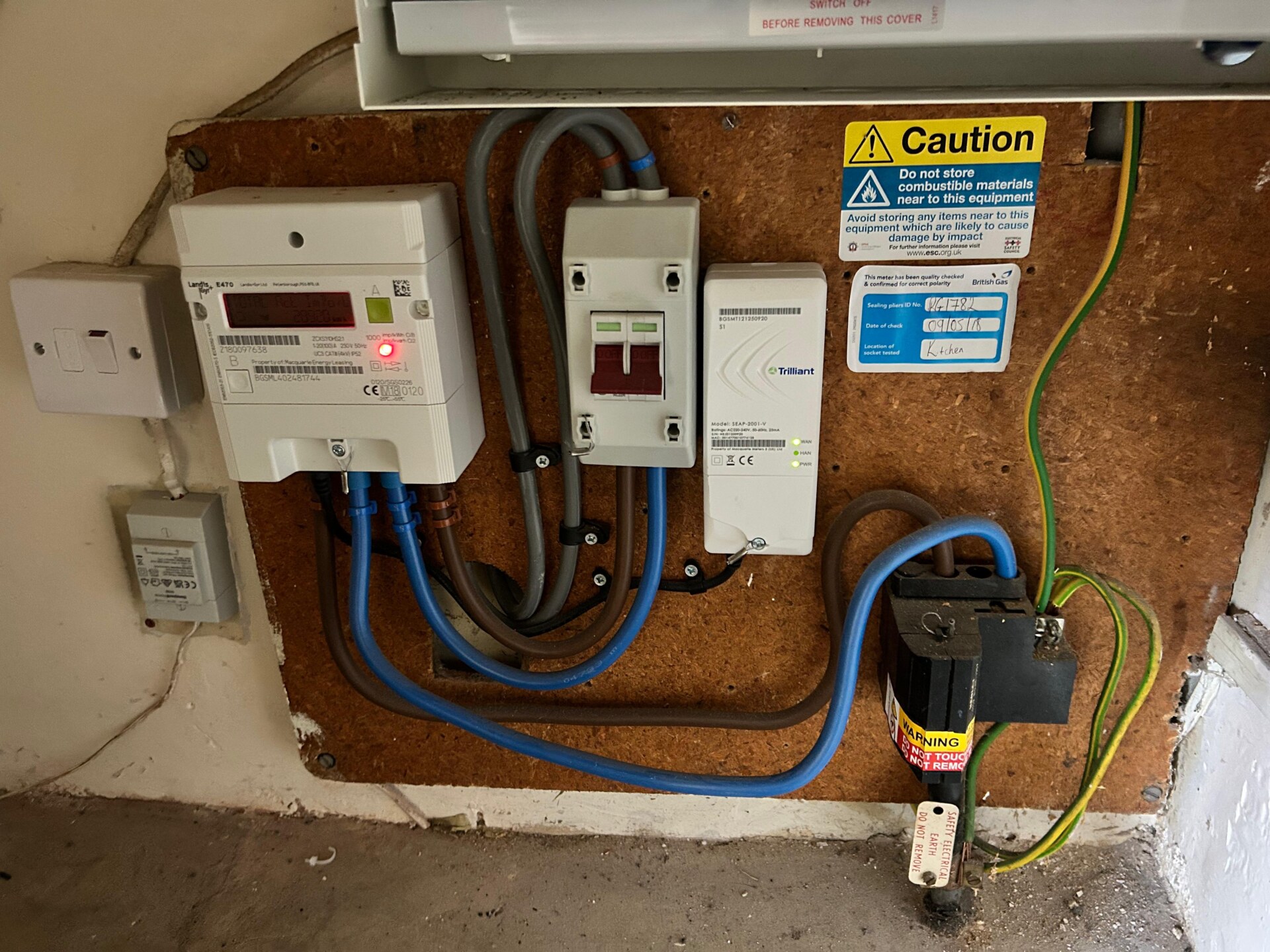 New Kitchen & Consumer Unit Upgrade in Exmouth 10